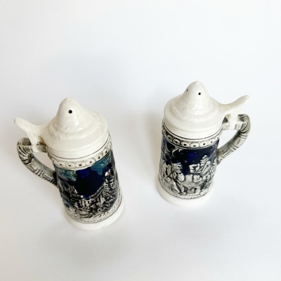 Chase Stein Mug Salt & Pepper Shaker Set - Picture 1 of 5